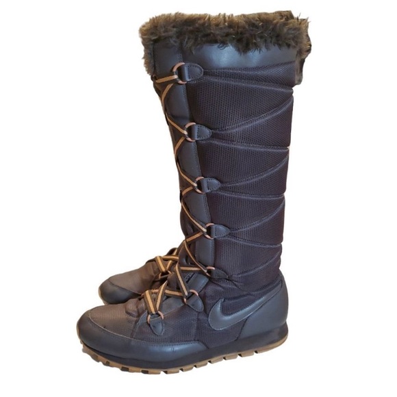 NIKE SNEAKER TALL LACE UP BOOT SNEAKERS POM POM SNOW BOOT TALL BOOT SNEAKER 8 M - Picture 12 of 12